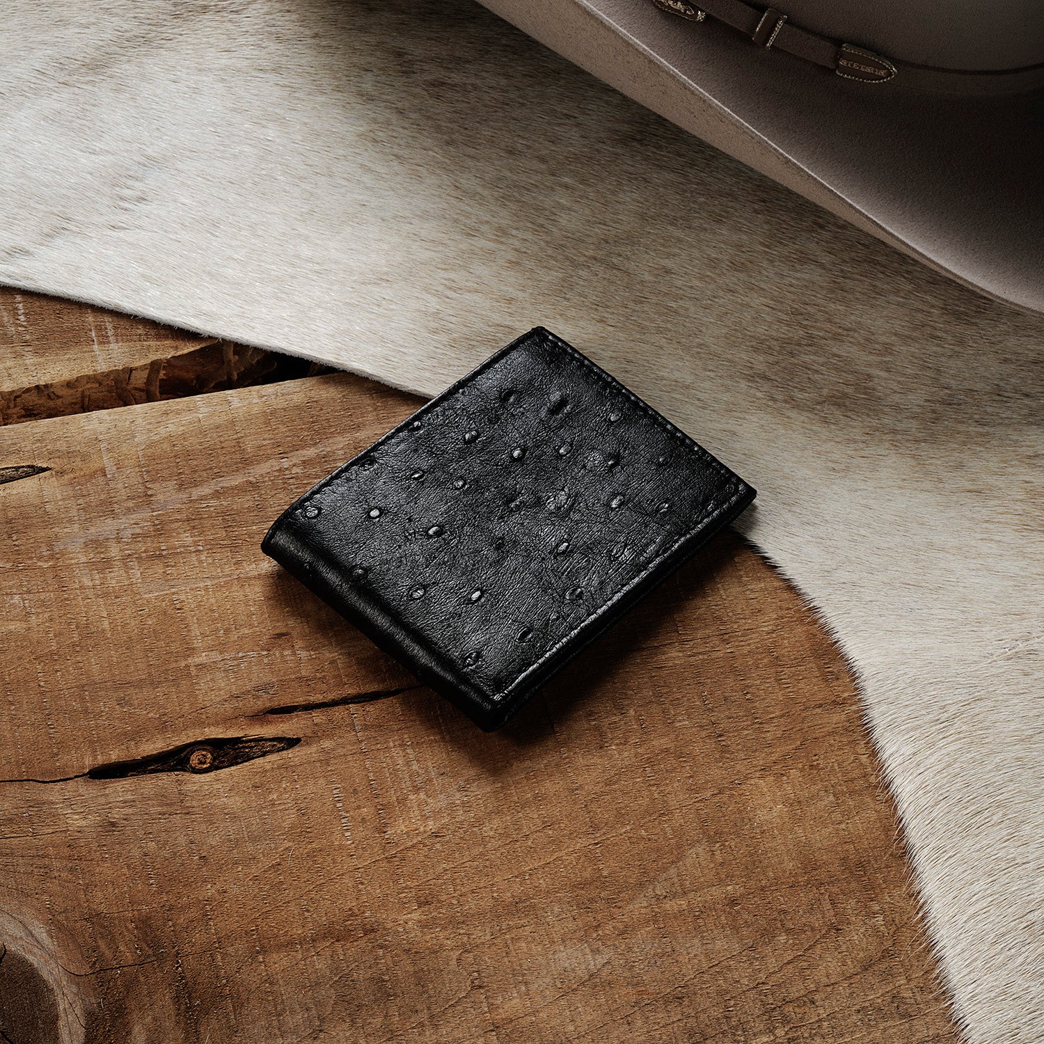 Stylish Ostrich Leather Bi-Fold Wallet