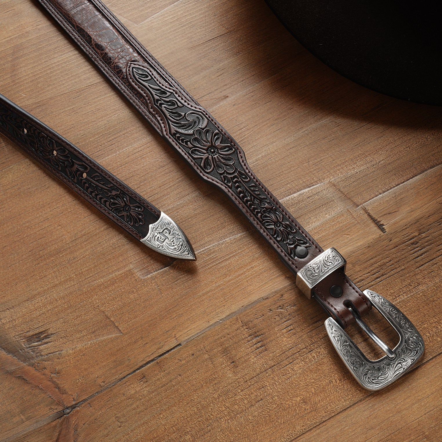 Croco Embossed Leather Tapered Belt