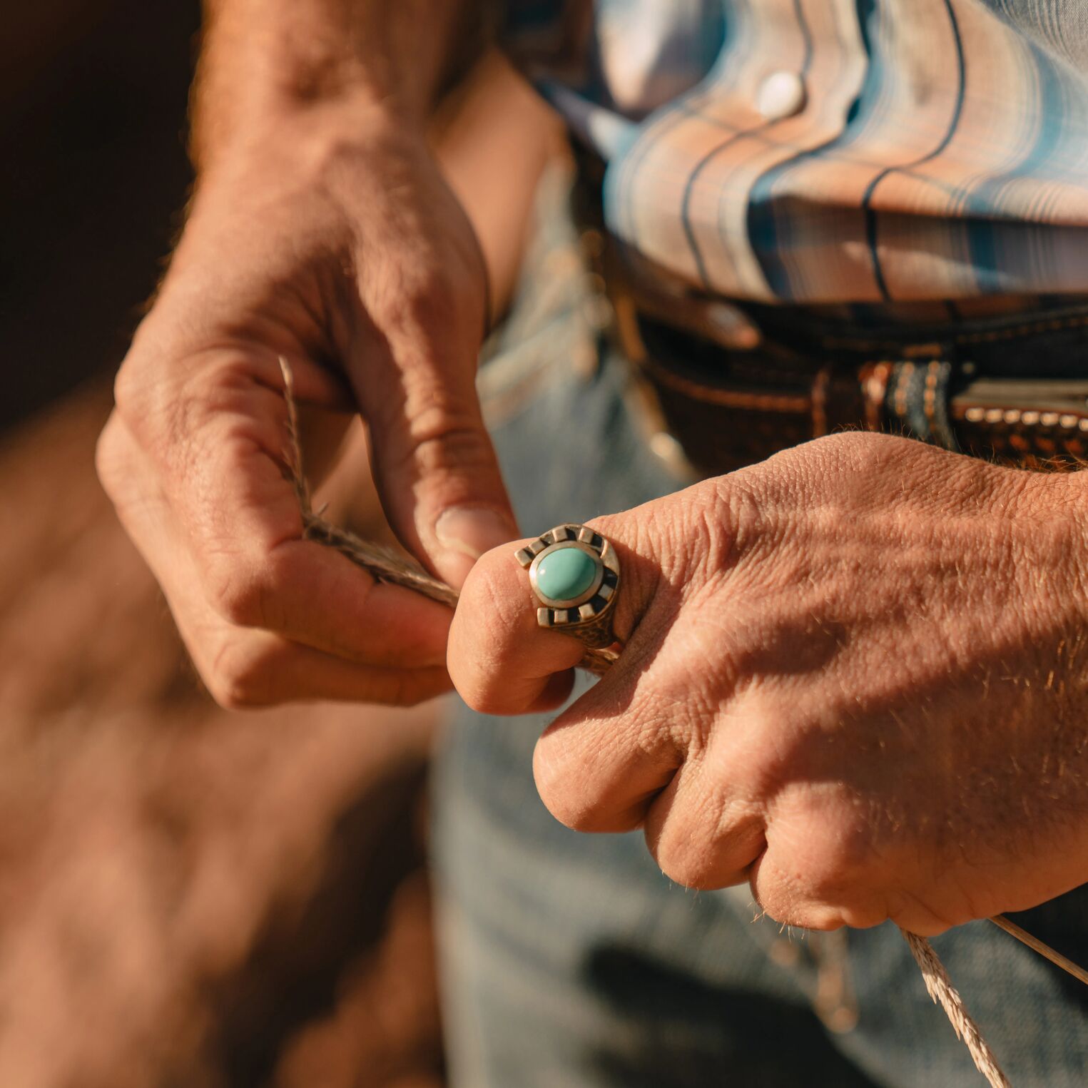 Turquoise Horseshoe Ring – Durable & Stylish