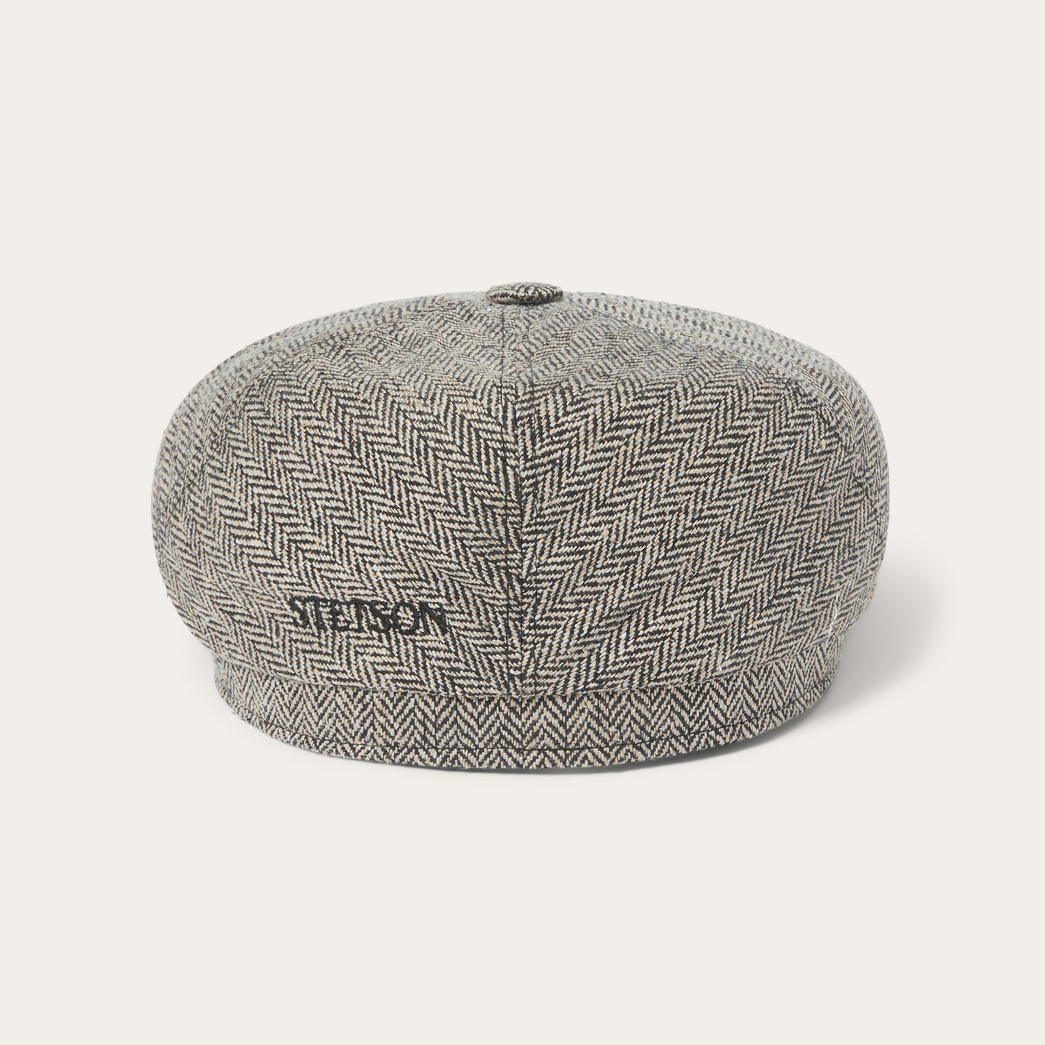 Stylish Silk Baseball Cap – Six-Panel Design