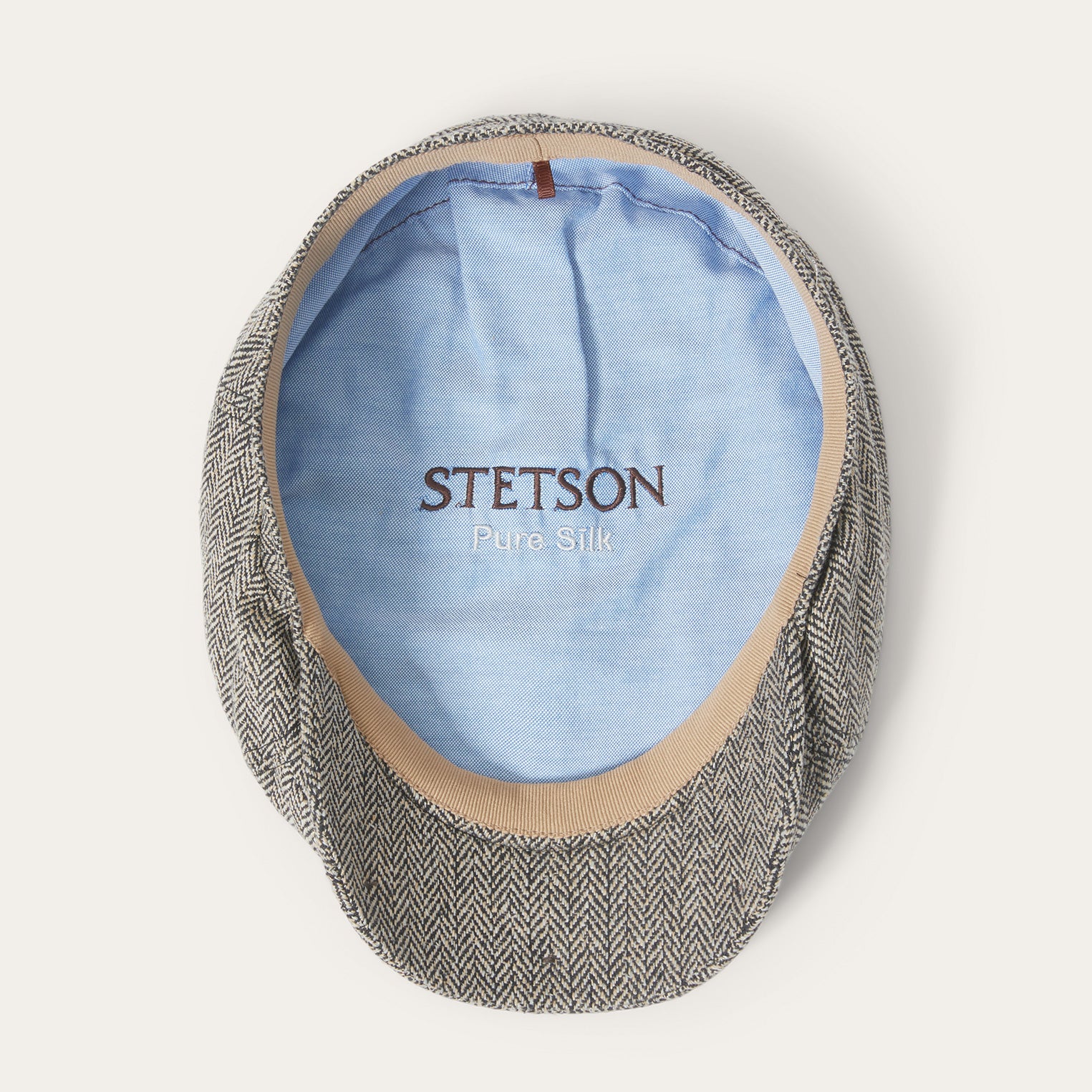 Stylish Silk Baseball Cap – Six-Panel Design